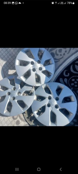Продам колпаки кия  r15 4/100 оригинал