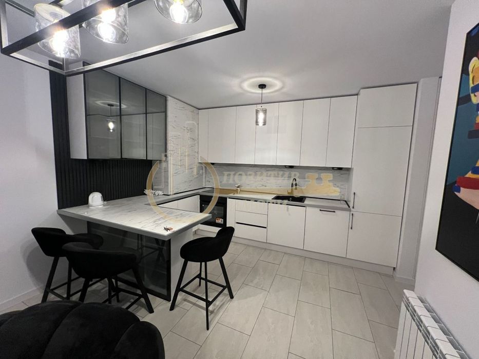 3-стаен в София-Манастирски Ливади площ 120 цена 1500