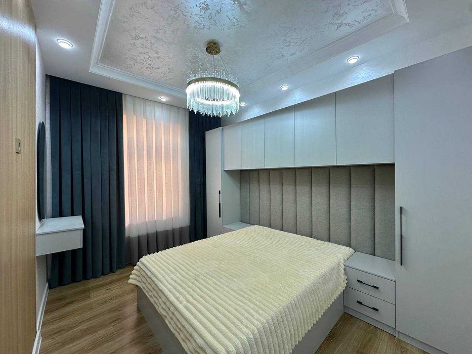 3х комнатная  квартира  на 7м этаже, Лифт, 97 м2, Вокзала.