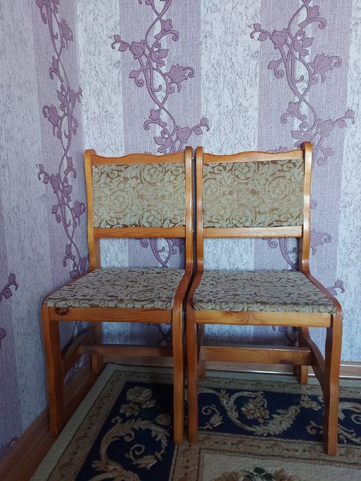 Стулья в хорошем состоянии