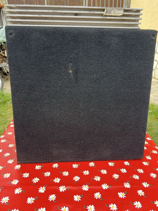 Pioneer бас каса и усилвател