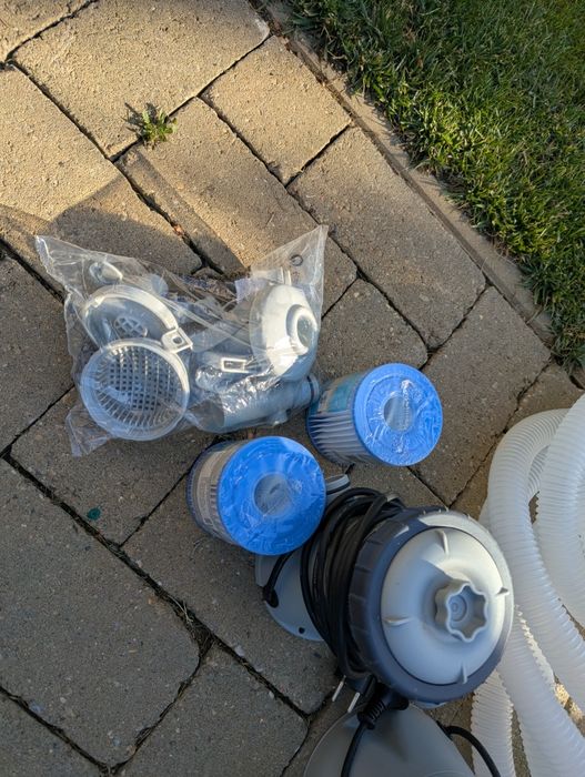 Piscina Intex, 2 pompe