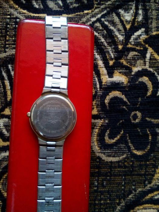 Продавам часовник РОЯЛ