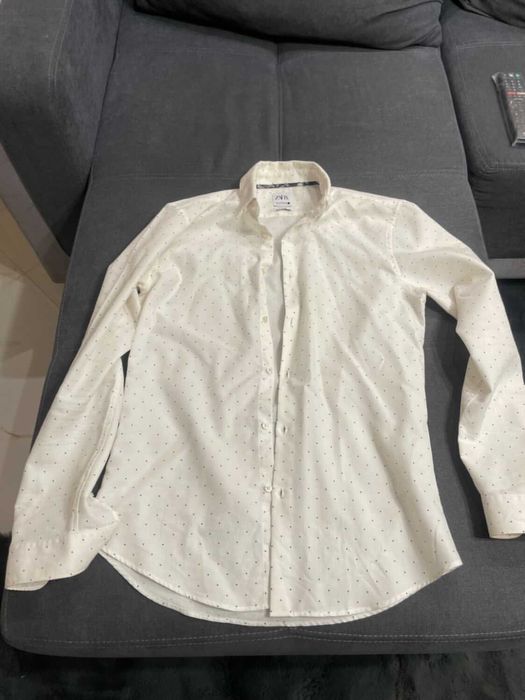 Риза ZARA-бял цвят