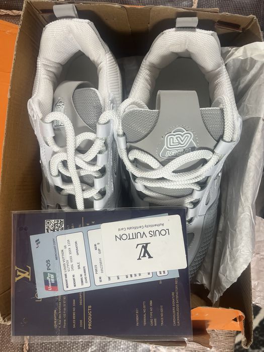 Se vand louis vuitton skate gray