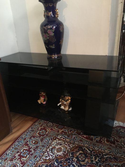 Продам журнальный столик