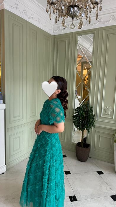 Продам платье 28000