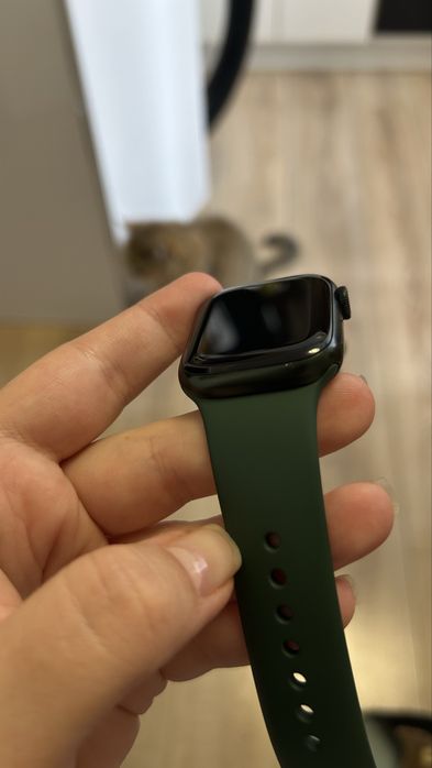 Продам apple watch 7 41mm green
