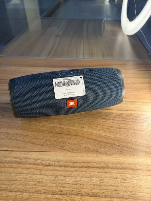 Колонка JBL Charge 4