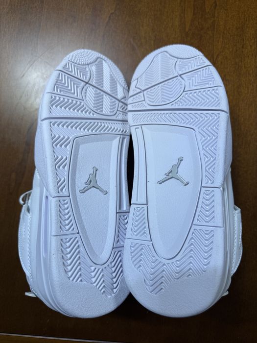 Nike Air Jordan 4  44 noi new