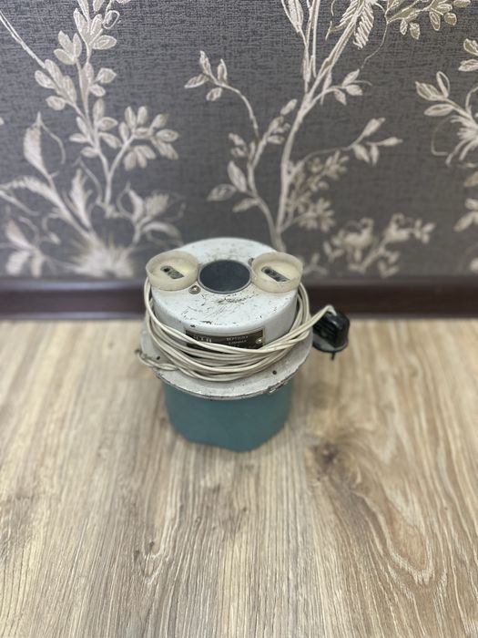 Продаётся мотор для ёлки