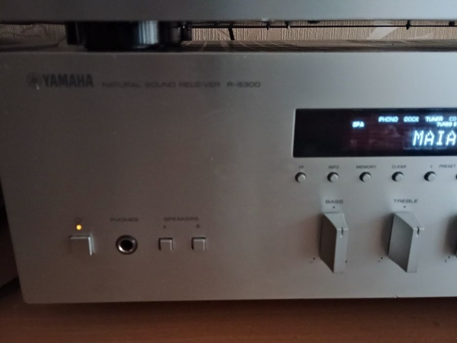 Продавам Yamaha R-S 300