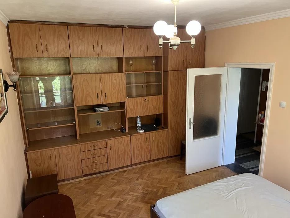 Дава се под наем Тристаен апартамент в Пловдив, Център - 55 кв.м за 350 € - Снимка #3