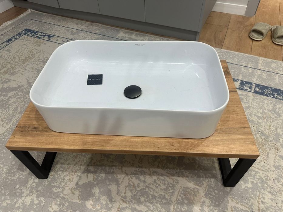 Раковина со столешницей