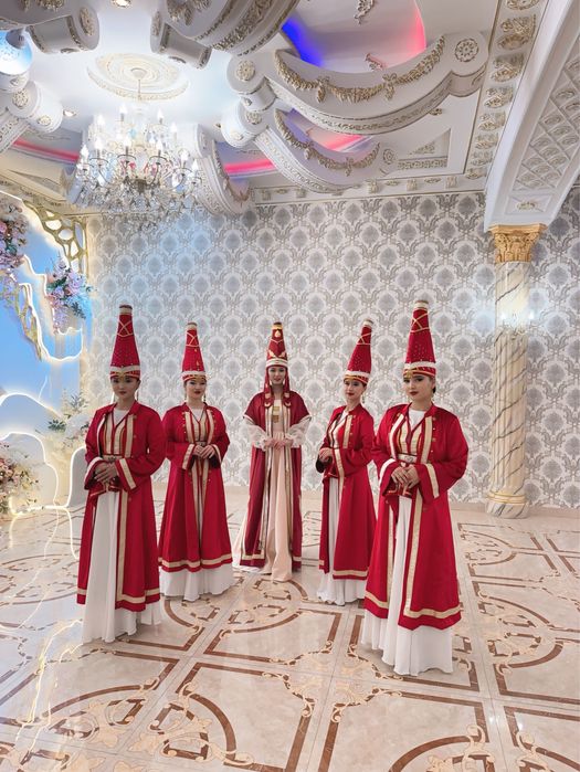 Бишілер ансамблі, Танцевальный ансамбль