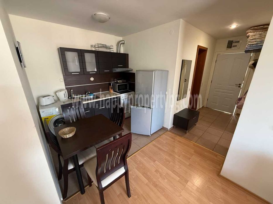 Продава се Двустаен апартамент в к.к. Слънчев бряг - 62 кв.м за 1081 €/кв.м - Снимка #1