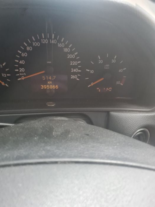 MERCEDES-BENZ E-Class 2001 — imagine 2