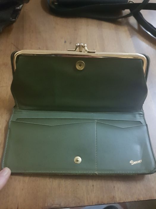 Дамско портмоне BARUNET