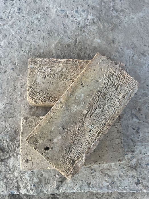 5000 дона Пишик Гишт (Кирпичный завод гишти)