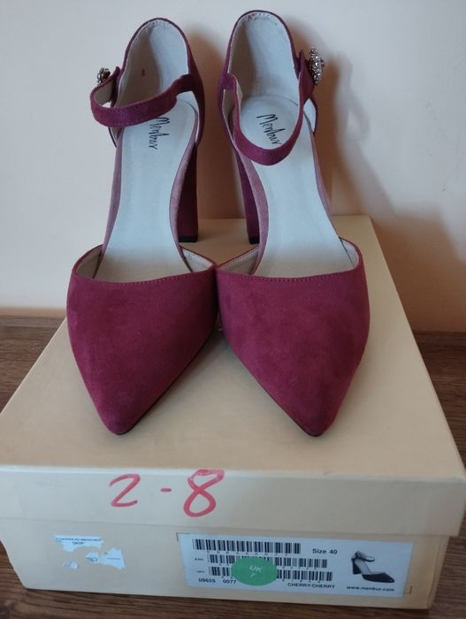 Удобни и елегантни обувки на марката Menbur