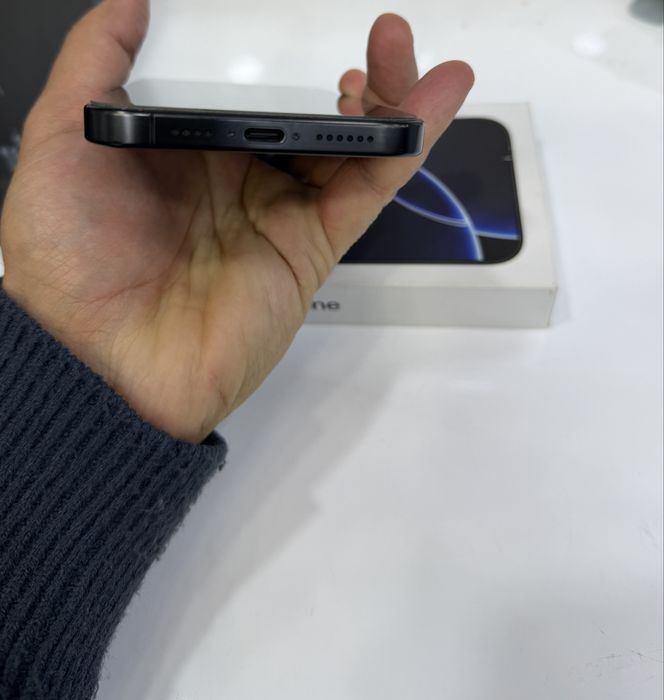 Продается iPhone 16 Pro Max 256гб