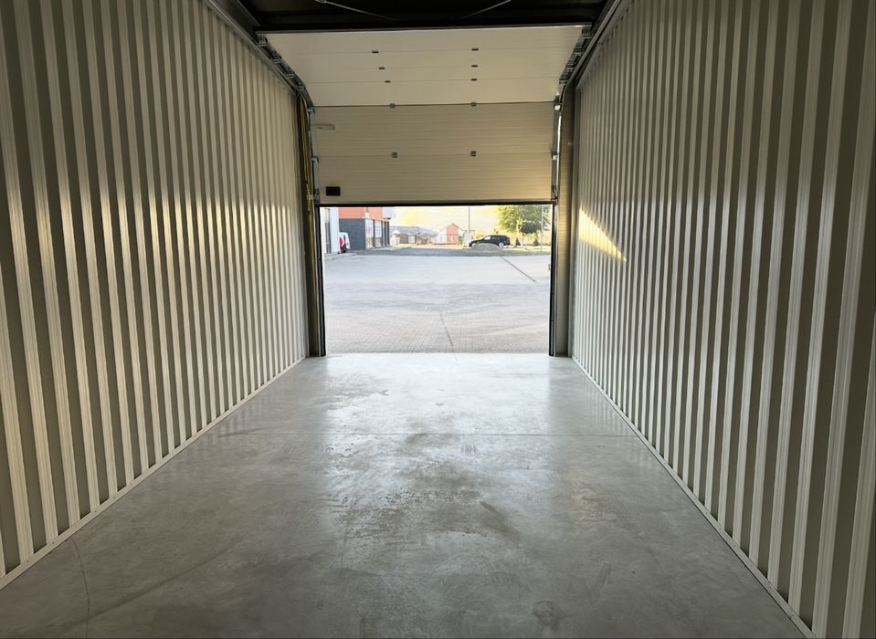 Inchiriez spatiu de depozitare