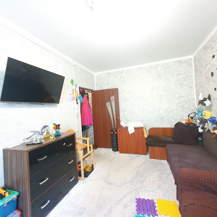 Продаётся 2кв по ул.Тургенева.