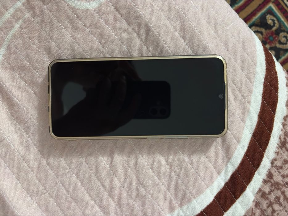 Срочно продам телефон Redmi 10C 64g в хорошем состоянии все оригинал