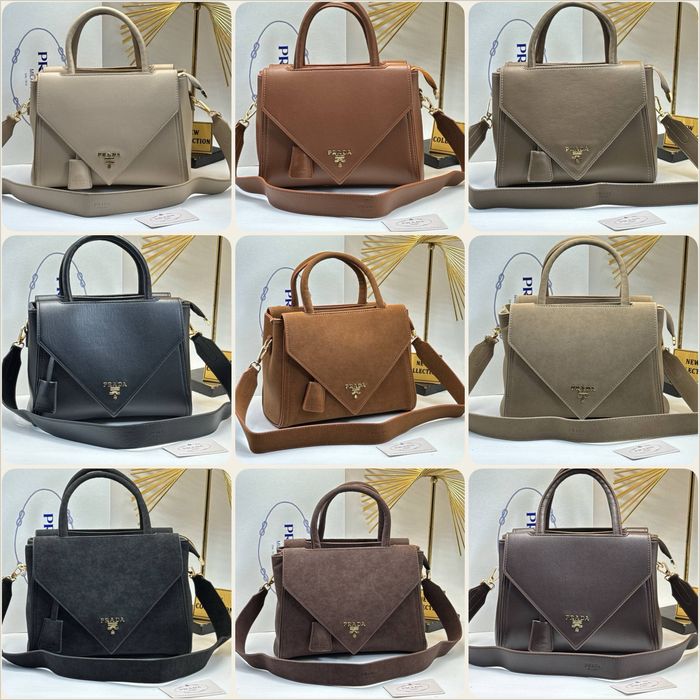 Geanta Prada noua !!! Dimensiuni 26/20 !!!