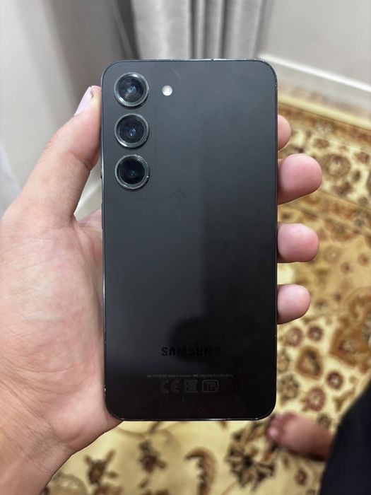 Samsung S23 флагман 120гц