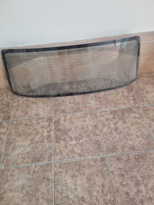 Лобавой сотилади