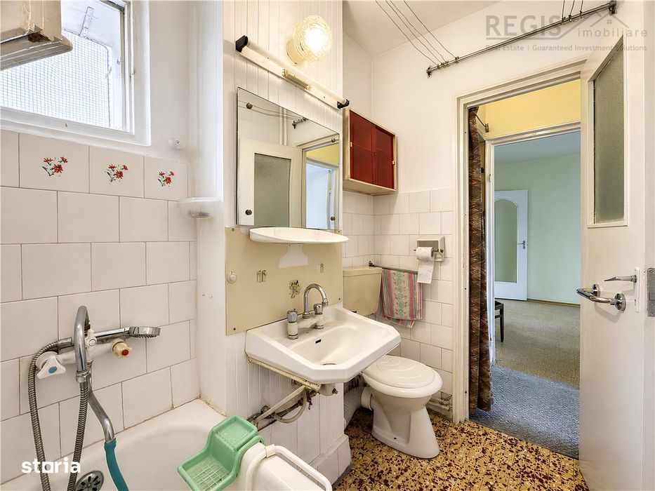 Apartament cu 3 camere de vanzare in zona Grivitei