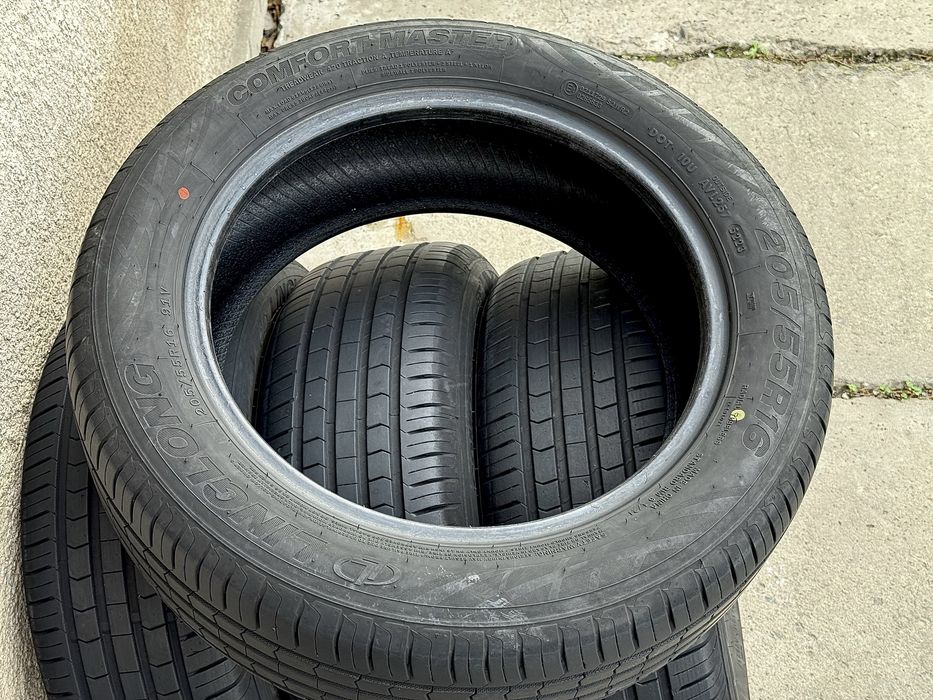 205|55 R16. Комплект шин.