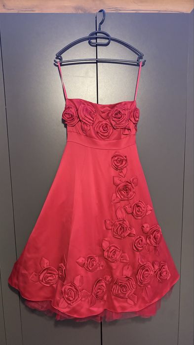 Официална рокля, става за бална