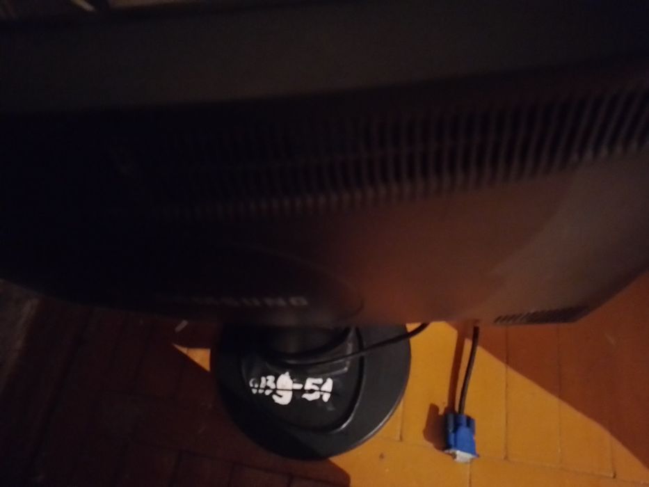 Монитор самсунг.