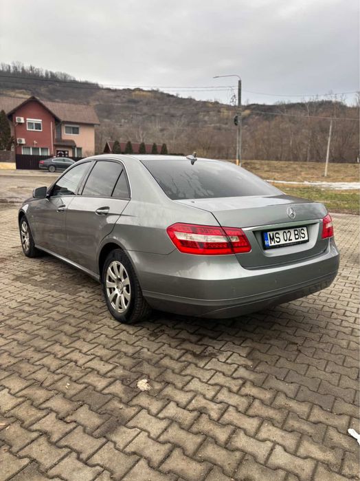 Mercedes E220CDI 2011