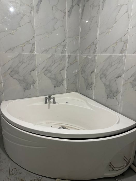 Джакузи новый.