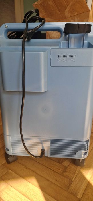 Кислороден концентратор Philips Respironics EverFlo 5L – гаранция до 2028