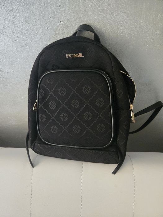 НОВА Раничка Fossil