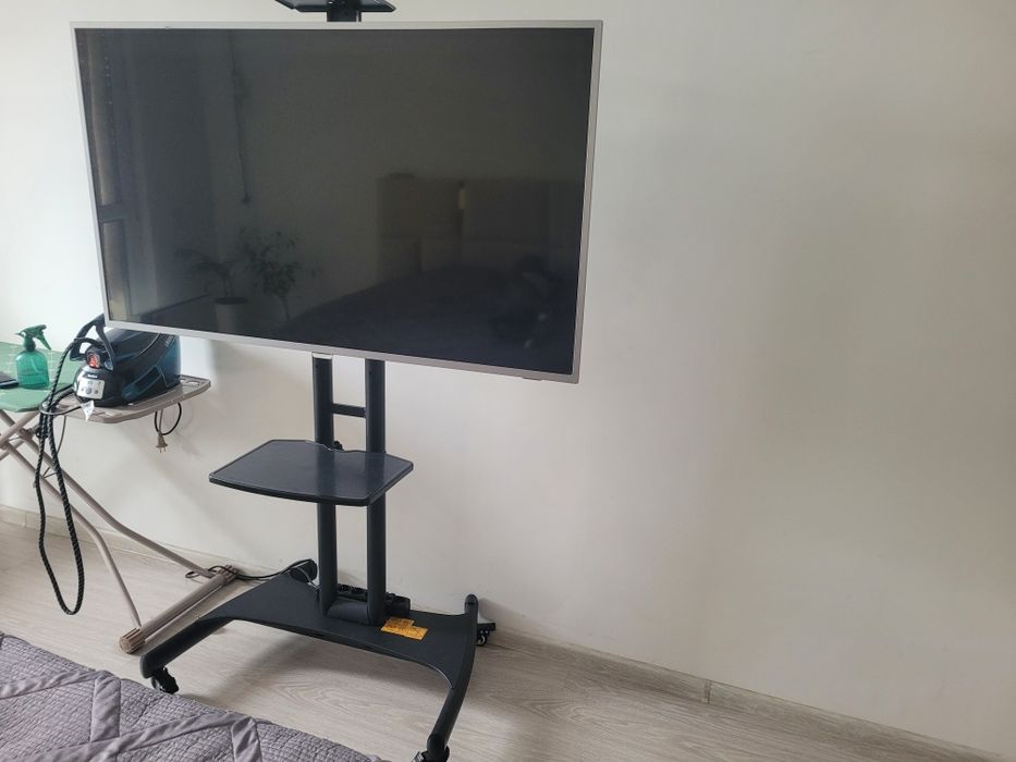 Телевизор Phillips 50 диагональ