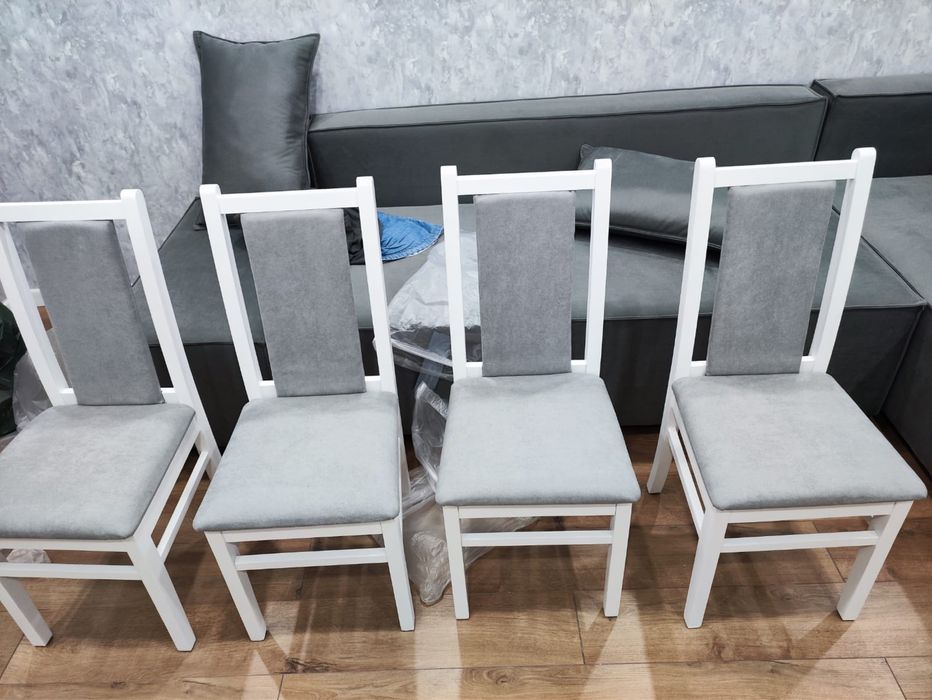 Стол, стулья деревянные