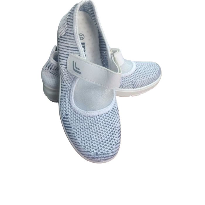 Дамски дишащи маратонки