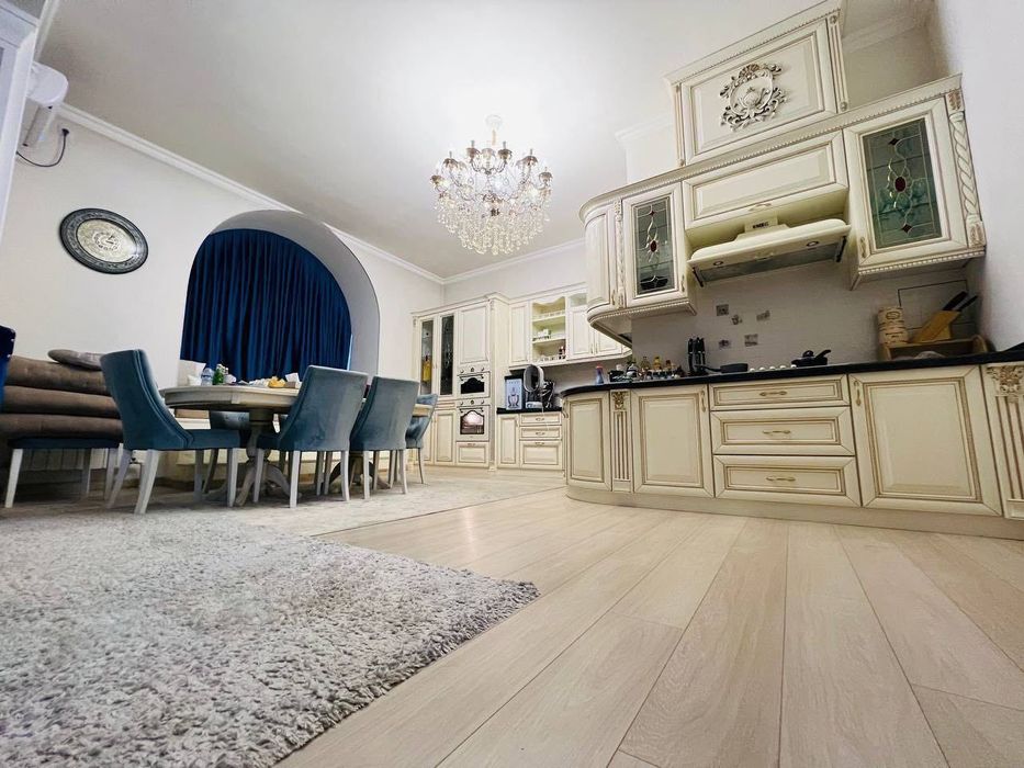 ЖК Новомосковская 3х-комнатная квартира 167квм