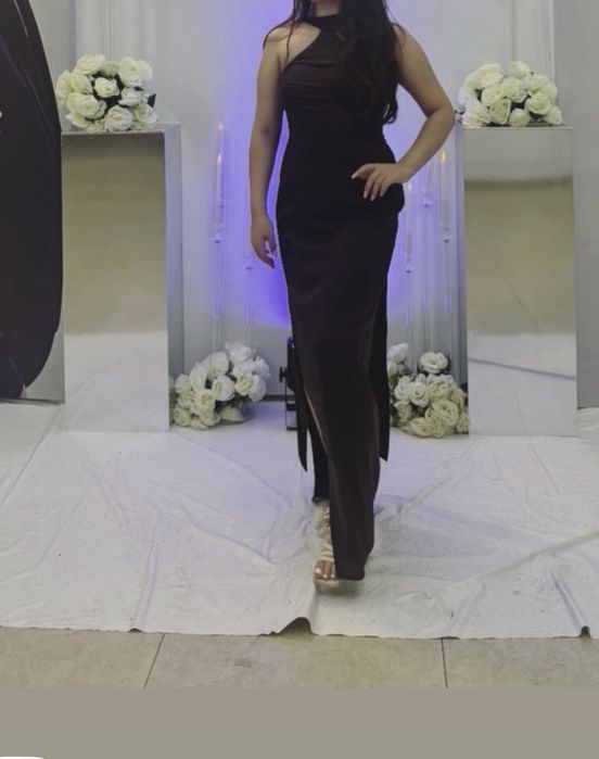 Продам женские одежды