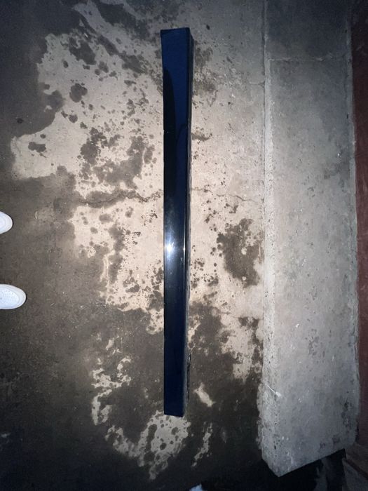 Prag stanga bmw f30 negru (pragul de la sofer)