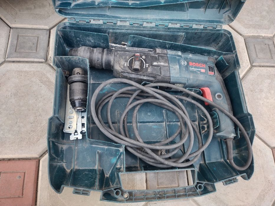 Продам перфоратор bosch