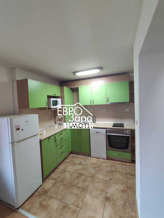 Дава се под наем Тристаен апартамент в Стара Загора, Аязмото - 140 кв.м за 459 € - Снимка #1