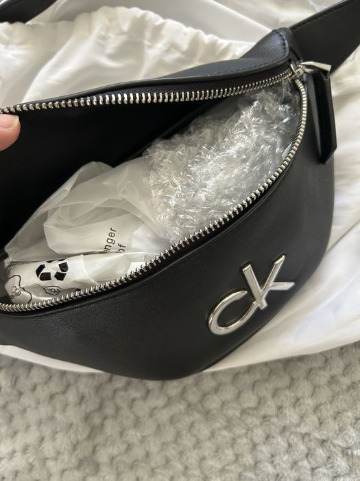 Дамска чанта Calvin Klein