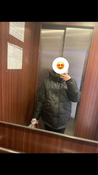 Продам женскую куртку