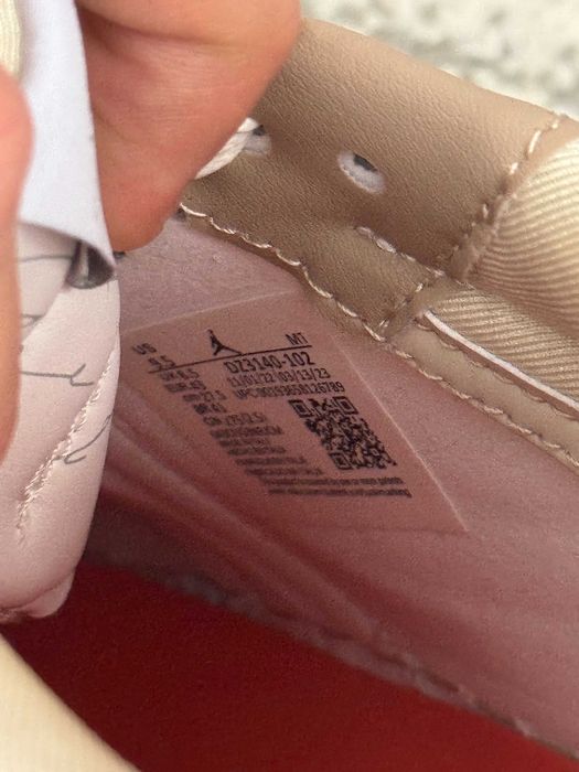 Nike Air Jordan 1 Retro Low '85 Wings White Noi Cu Cutie Marimea 43